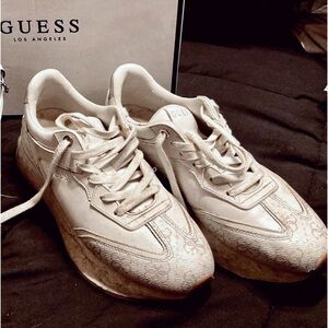 Guess tennis shoes